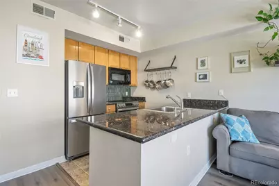 1623 Saint Paul Street #402, Denver, CO 80206 - Photo 5