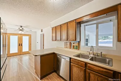 9275 W 8th Avenue, Lakewood, CO 80215 - Photo 5