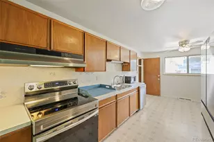 9275 W 8th Ave, Lakewood, CO 80215 - Photo 23