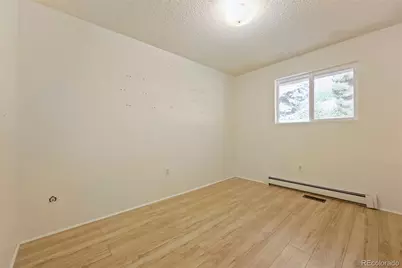 9275 W 8th Avenue, Lakewood, CO 80215 - Photo 15