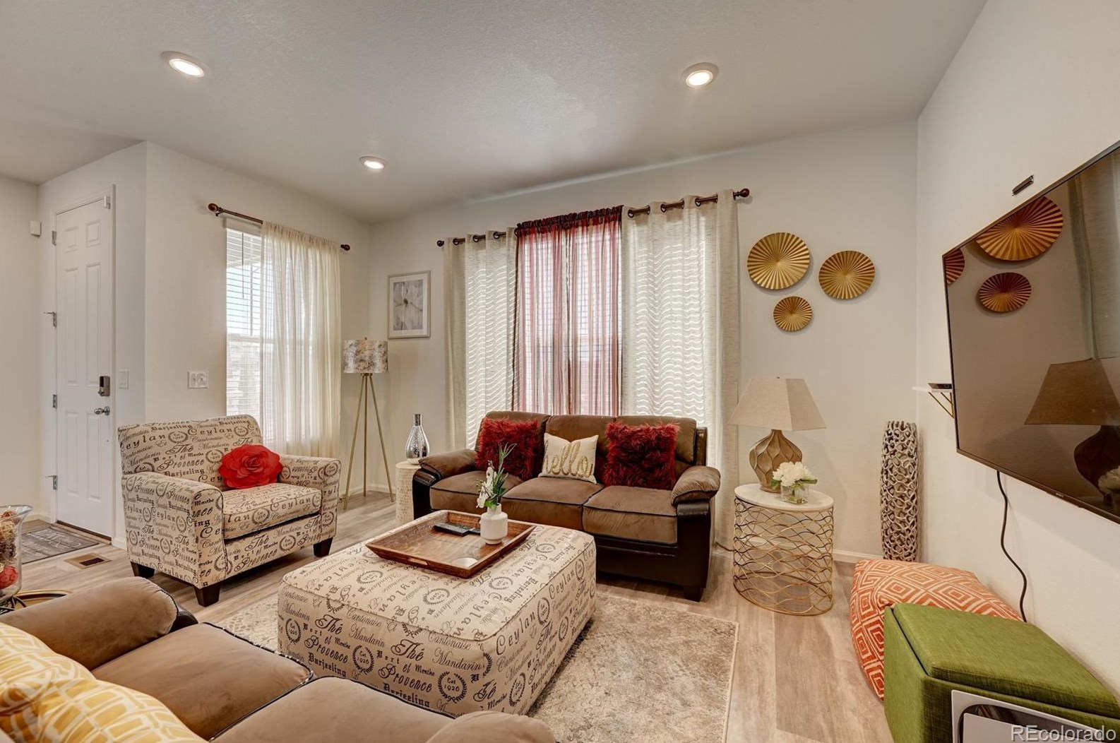 16575 Alameda Pkwy, Denver CO  80017-2095 exterior