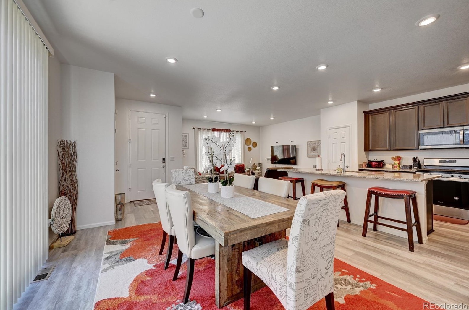 16575 Alameda Pkwy, Denver CO  80017-2095 exterior