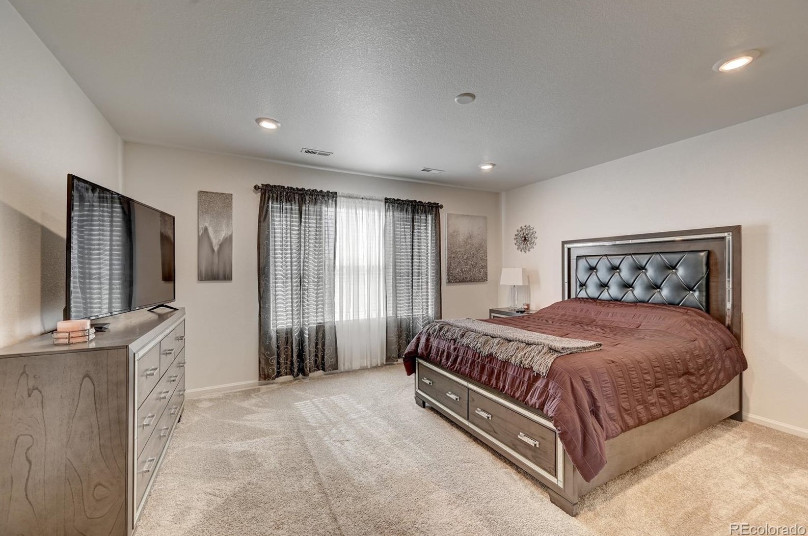 16575 Alameda Pkwy, Denver CO  80017-2095 exterior