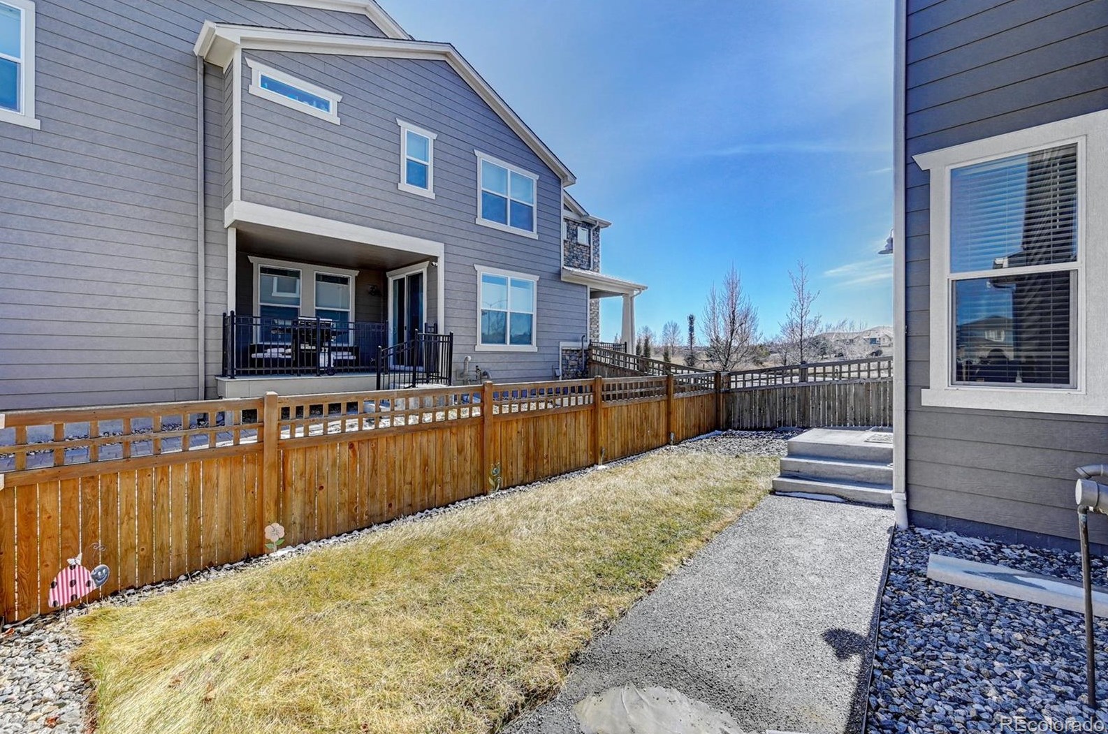 16575 Alameda Pkwy, Denver CO  80017-2095 exterior