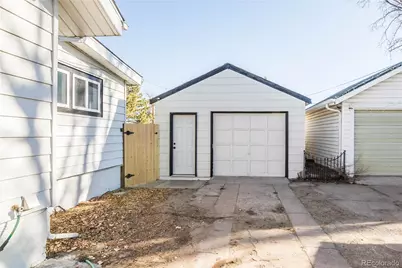 26 S 9th Avenue, Brighton, CO 80601 - Photo 3