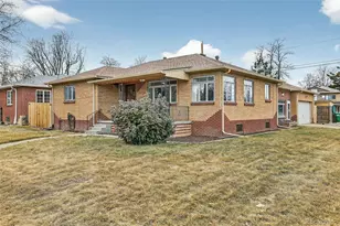 1095 Kramer Ct, Aurora, CO 80010 - Photo 1