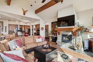 280 Meadow Ln, Evergreen, CO 80439 - Photo 11