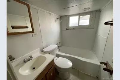 4941 Sherman #B, Denver, CO 80216 - Photo 13