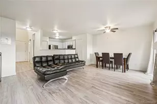 1147 S Ventura Cir, Aurora, CO 80017 - Photo 9