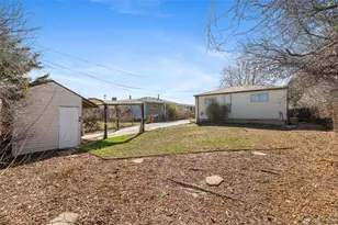 1024 S Hazel Ct, Denver, CO 80219 - Photo 25