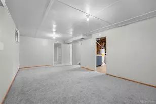 1024 S Hazel Ct, Denver, CO 80219 - Photo 21