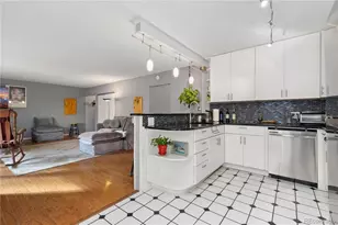 2150 S Vaughn Way, Aurora, CO 80014 - Photo 9