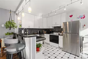 2150 S Vaughn Way, Aurora, CO 80014 - Photo 7