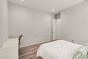 6421 Village Ln, Centennial, CO 80111 - Photo 35