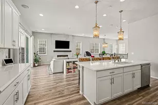 6421 Village Ln, Centennial, CO 80111 - Photo 29