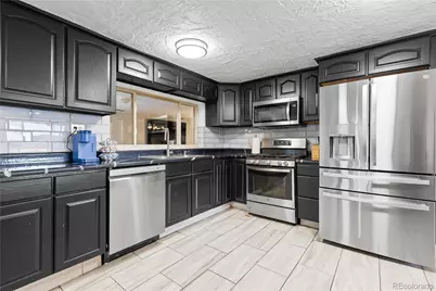 5425 Columbine Lane, Denver, CO 80221 - Photo 11