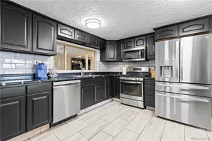 5425 Columbine Ln, Denver, CO 80221 - Photo 11