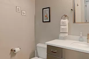 1866 S Logan St, Denver, CO 80210 - Photo 25