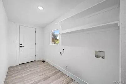 5755 W 43 Avenue, Denver, CO 80212 - Photo 9