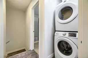 5556 W 10th Pl, Denver, CO 80214 - Photo 21