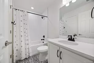 5037 N Quemoy St, Aurora, CO 80019 - Photo 29