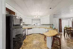 1540 Billings St, Aurora, CO 80011 - Photo 7