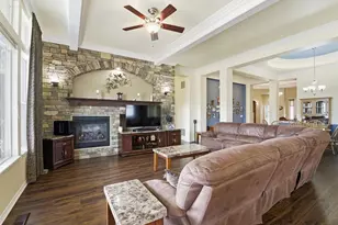 6945 S Robertsdale Way, Aurora, CO 80016 - Photo 17