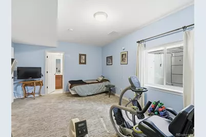 6945 S Robertsdale Way, Aurora, CO 80016 - Photo 43