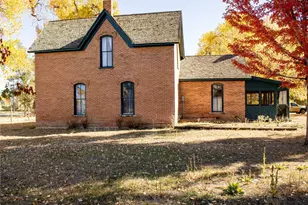 2306 E 1 St St, Loveland, CO 80537 - Photo 3