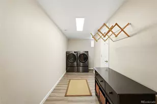 7705 E Napa Pl, Denver, CO 80237 - Photo 37