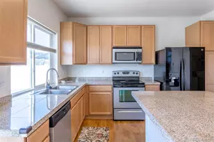 5559 Malta St, Denver, CO 80249 - Photo 9