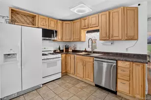 698 S Moline St, Aurora, CO 80012 - Photo 5