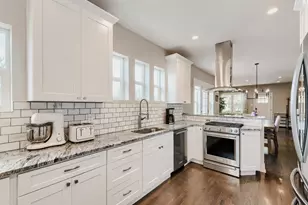 2695 Fairfax St, Denver, CO 80207 - Photo 11