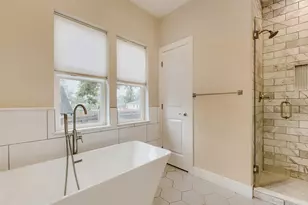 2695 Fairfax St, Denver, CO 80207 - Photo 17
