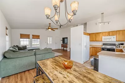 1055 Sunrise Circle, Dacono, CO 80514 - Photo 7