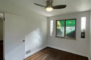 3060 Dahlia St, Denver, CO 80207 - Photo 7