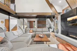 32581 Meadow Mountain Rd, Evergreen, CO 80439 - Photo 9