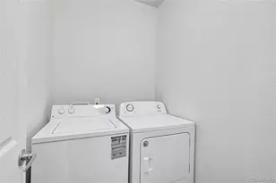 1375 S Chambers Rd, Aurora, CO 80017 - Photo 27