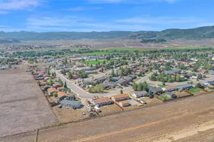529 E Aspen Dr, Granby, CO 80446 - Photo 41