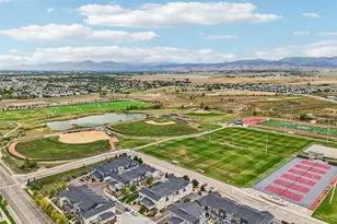 793 Robert St, Longmont, CO 80503 - Photo 3