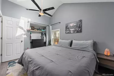 1960 Oakland Street, Aurora, CO 80010 - Photo 19
