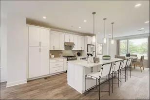 10886 E Hinsdale Cir, Centennial, CO 80112 - Photo 5