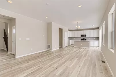 3330 N Denali Street, Aurora, CO 80019 - Photo 7