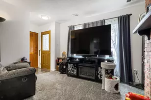 8763 Santa Fe Dr, Thornton, CO 80260 - Photo 9