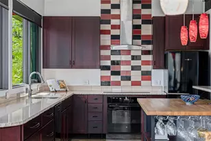 5896 Peregrine Trail, Golden, CO 80403 - Photo 9