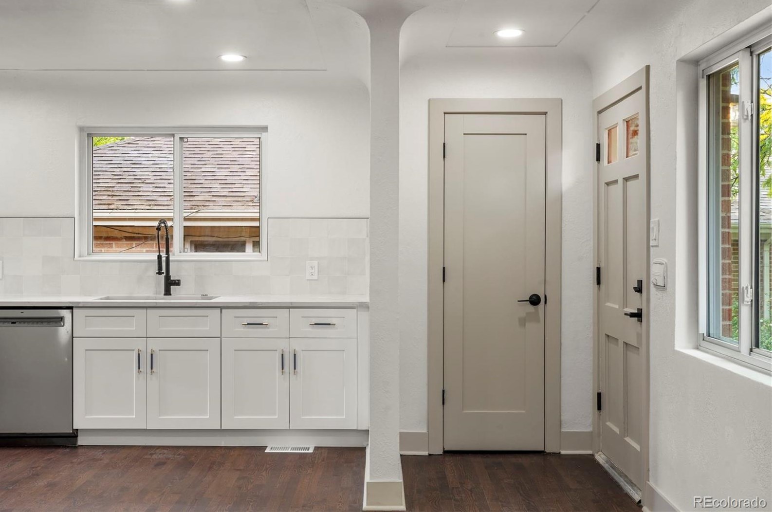 809 Forest St, Denver CO  80220-4407 exterior