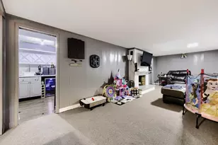 385 Main St, Broomfield, CO 80020 - Photo 21