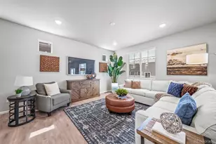 22392 E 38th Pl, Aurora, CO 80019 - Photo 5