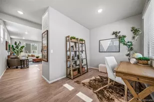 22392 E 38th Pl, Aurora, CO 80019 - Photo 9