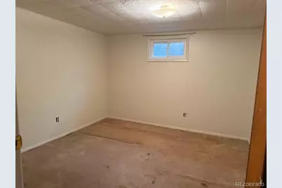 3134 Blackhawk Street, Aurora, CO 80011 - Photo 7